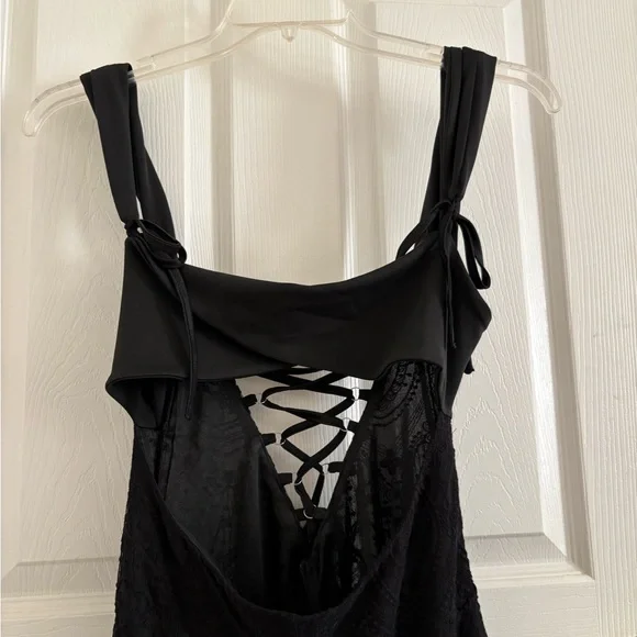 NEW Women Sexy Mini Dress Lace Hollow Out Dress Black Cutout Mini Dress - Picture 5 of 10